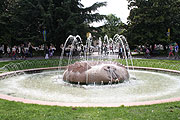 Der "Münchner Kindl Brunnen" an der Piazza Bra (Foto: Marikka-Laila Maisel)